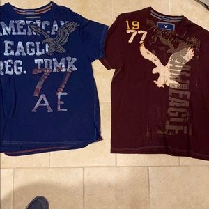 2 men’s Xl American Eagle tees